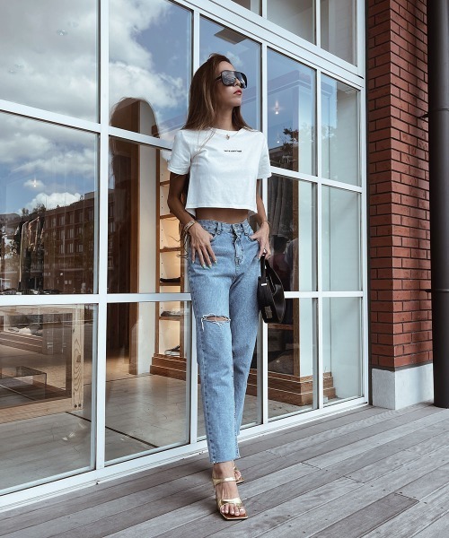 esutoreja（エストレジャ）の「クロップロゴティー（Tシャツ/カットソー・レディース・ホワイト/イエロー・FREE）」の6枚目の写真