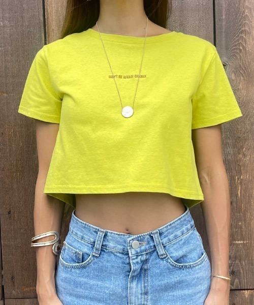 esutoreja（エストレジャ）の「クロップロゴティー（Tシャツ/カットソー・レディース・ホワイト/イエロー・FREE）」の13枚目の写真