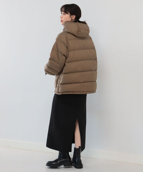 Ray BEAMS（レイビームス）の「GYMPHLEX / ホワイト グース ダウン ジャケット（ダウンジャケット/コート・レディース・ブラック/ベージュ・12/14）」の4枚目の写真