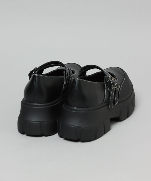 HARE（ハレ）の「ボリュームソールストラップシューズ(HARE)（ローファー・レディース・ブラック/ブラック系その他・MEDIUM/LARGE）」の11枚目の写真