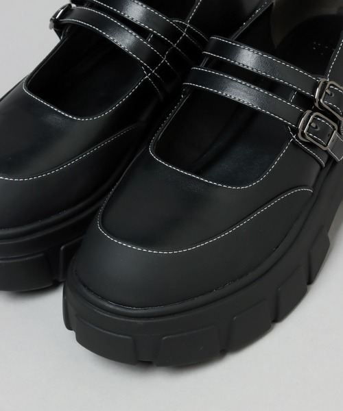 HARE（ハレ）の「ボリュームソールストラップシューズ(HARE)（ローファー・レディース・ブラック/ブラック系その他・MEDIUM/LARGE）」の13枚目の写真