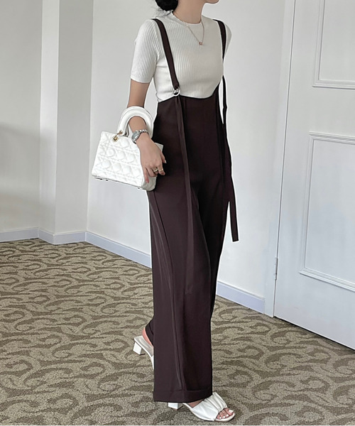 emi+（エミプラス）の「サス付きセンタープレスワイドパンツ（サロペット/オーバーオール・レディース・ブラック/チャコールグレー/ベージュ/ブラウン・L/M）」の21枚目の写真