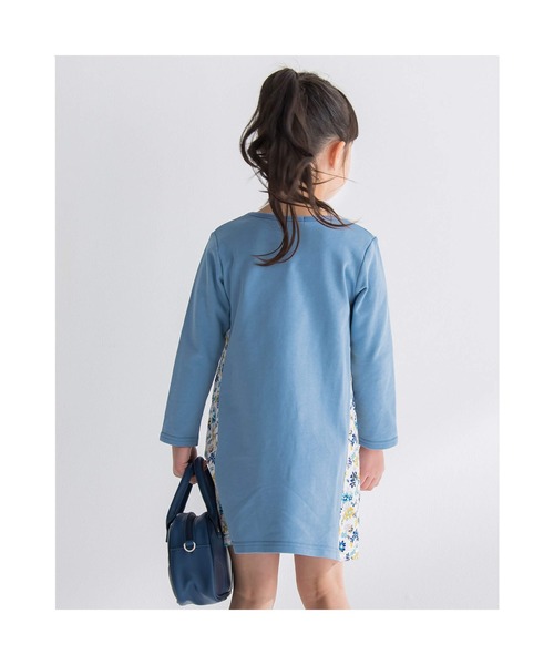 BeBe(ベベ)の「BeBe/ミニウラゲ サイド 切り替え ワンピース (90~150cm)(ワンピース・キッズ・ブルー/グレー・140/120/150/100/90/130/110)」の3枚目の写真