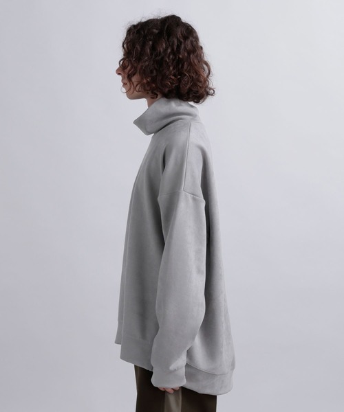 HARE（ハレ）の「スウェードライクオフタートル(HARE)（スウェット・メンズ・ブラック/グレー/ブルー/ライトインディゴブルー・SMALL/MEDIUM）」の11枚目の写真