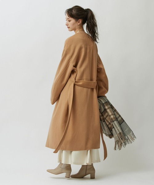 BABYLONE(バビロン)の「リバーロングコート(ノーカラーコート・レディース・ネイビー/ブラウン系その他・フリー)」の8枚目の写真