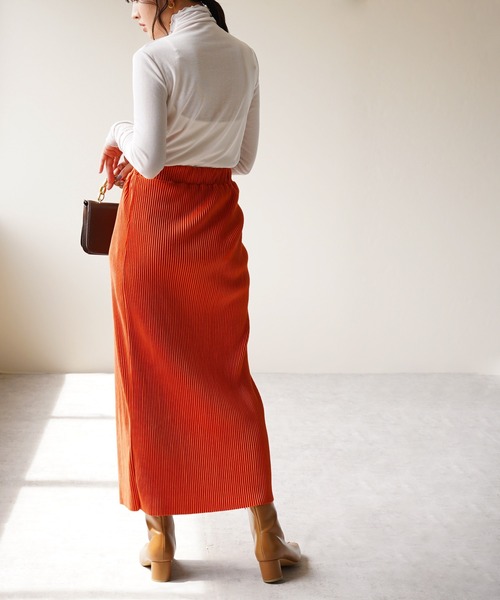 IAMUSE（アイアミューズ）の「【IAMUSE】シアーフライスシームレスタートルプルオーバー S0726（その他トップス・レディース・ブラック/グレイッシュベージュ/オフホワイト/ライトグレー・FREE）」の16枚目の写真