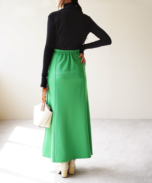 IAMUSE（アイアミューズ）の「【IAMUSE】シアーフライスシームレスタートルプルオーバー S0726（その他トップス・レディース・ブラック/グレイッシュベージュ/オフホワイト/ライトグレー・FREE）」の13枚目の写真