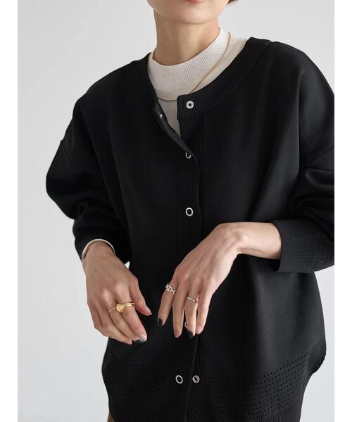 rem closet(レムクローゼット)の「前後2wayウォッシャブルエアリーニット(ニット/セーター・レディース・クリーム/ブラック/ロイヤルブルー・FREE)」の5枚目の写真