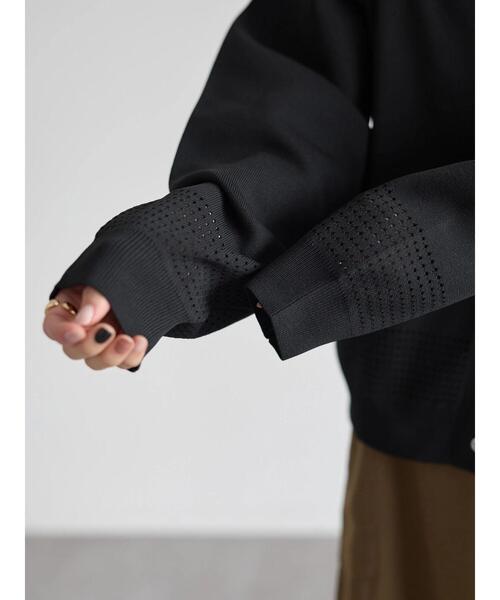 rem closet(レムクローゼット)の「前後2wayウォッシャブルエアリーニット(ニット/セーター・レディース・クリーム/ブラック/ロイヤルブルー・FREE)」の8枚目の写真