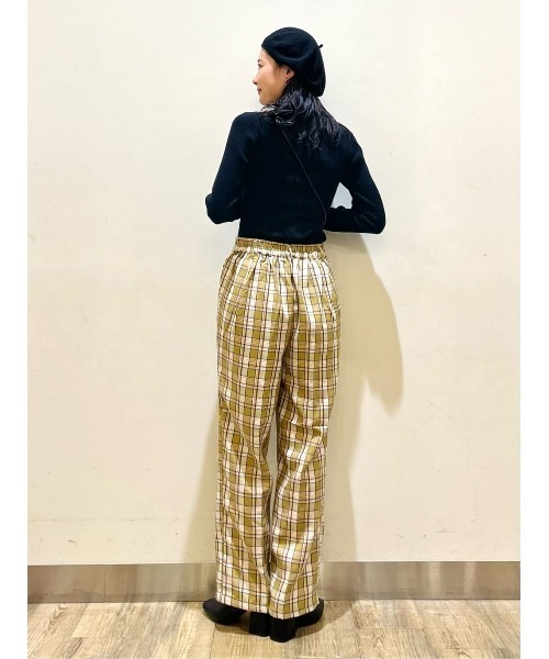 HONEYSUCKLE ROSE(ハニーサックルローズ)の「【HONEYSUCKLE ROSE】チェックイージートラウザーパンツ(スラックス・レディース・ダークブラウン/ベージュ/オリーブ・M/L)」の18枚目の写真
