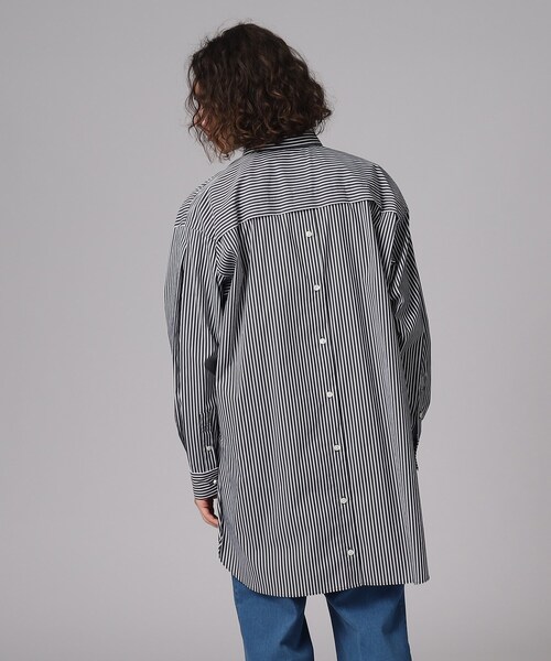 tk.TAKEO KIKUCHI（ティーケータケオキクチ）の「◆インバーテッドスリーブバックボタンシャツ（シャツ/ブラウス・メンズ・ブラック/オフホワイト/ブラック系2/ブルー系2・88/66）」の12枚目の写真