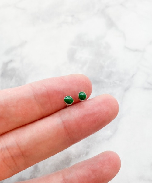 yu-ka（ユーカ）の「YU-KA : レトロミニピアス（ピアス（両耳用）・レディース・ゴールド/シルバー・FREE）」の2枚目の写真