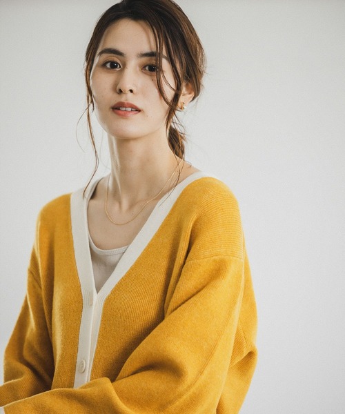 LEPSIM（レプシィム）の「7ゲージ配色アソートカーデ　175292（カーディガン/ボレロ・レディース・ブラック/ライトベージュ/グリーン/イエロー・FREE）」の11枚目の写真