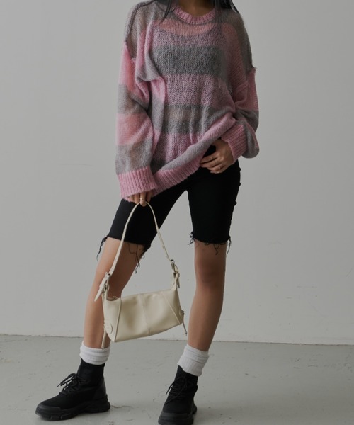 FIG&VIPER(フィグアンドバイパー)の「サークルベルトバッグ(ショルダーバッグ・レディース・ホワイト/ブラック・FREE)」の4枚目の写真