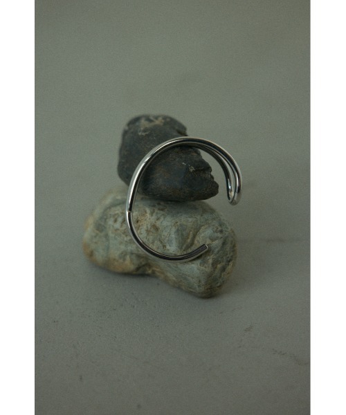 BLACK BY MOUSSY（ブラックバイマウジー）の「double bangle（ダブルバングル）（バングル/リストバンド・レディース・シルバー/ゴールド・FREE）」の10枚目の写真