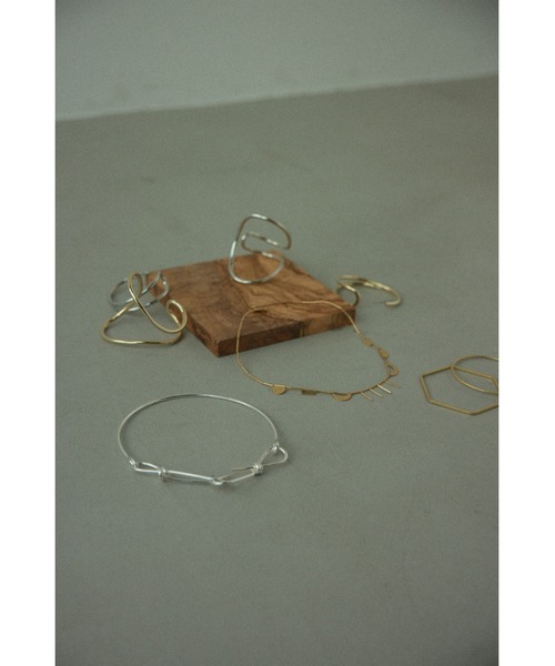 BLACK BY MOUSSY（ブラックバイマウジー）の「double bangle（ダブルバングル）（バングル/リストバンド・レディース・シルバー/ゴールド・FREE）」の5枚目の写真