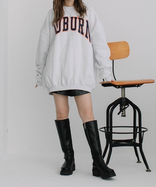 Flugge（フラッジー）の「college logo big sweat/カレッジロゴビッグスウェット　ユニセックス着用可能(メンズ着用画像有)（スウェット・レディース・ネイビー/アッシュグレー・FREE）」の15枚目の写真