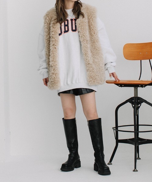 Flugge（フラッジー）の「college logo big sweat/カレッジロゴビッグスウェット　ユニセックス着用可能(メンズ着用画像有)（スウェット・レディース・ネイビー/アッシュグレー・FREE）」の20枚目の写真