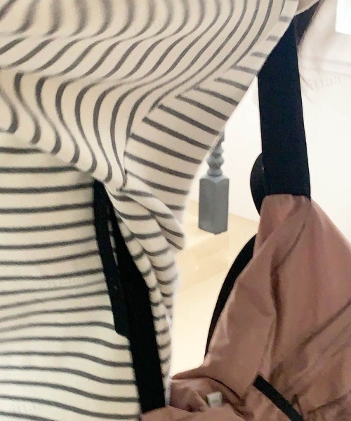 Dalfwin（ダールフィン）の「セーラーカラーハーフジップボーダースウェット（スウェット・レディース・ブラック/レッド/グレー系その他・FREE）」の5枚目の写真