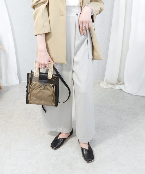 minia（ミニア）の「ラタンハンドルクリアバッグ（ハンドバッグ・レディース・モカ/ブラック/クリア・FREE）」の4枚目の写真