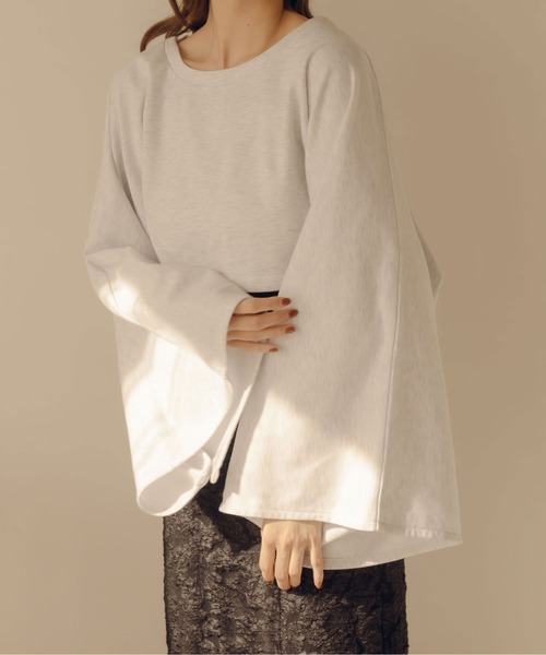 fupel（フぺル）の「フレアスリーブスリットスウェット（スウェット・レディース・ピンク/グレー・FREE）」の6枚目の写真