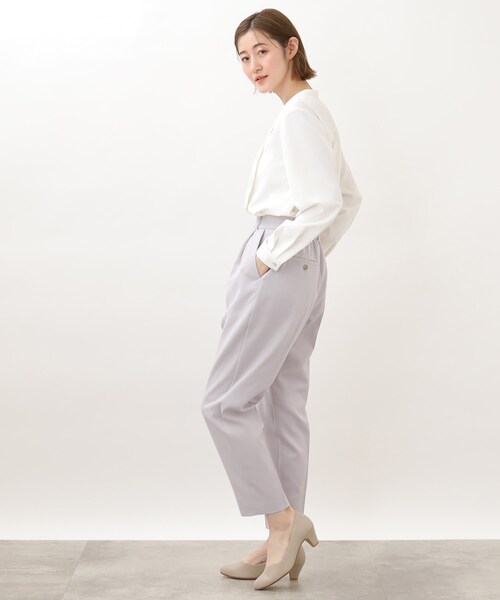 grove（グローブ）の「◆オフィススタイルにおすすめ！洗えてキレイ見えテーパードパンツ！（その他パンツ・レディース・ベージュ/パープル/ブルー・03/02/01/05/04）」の18枚目の写真