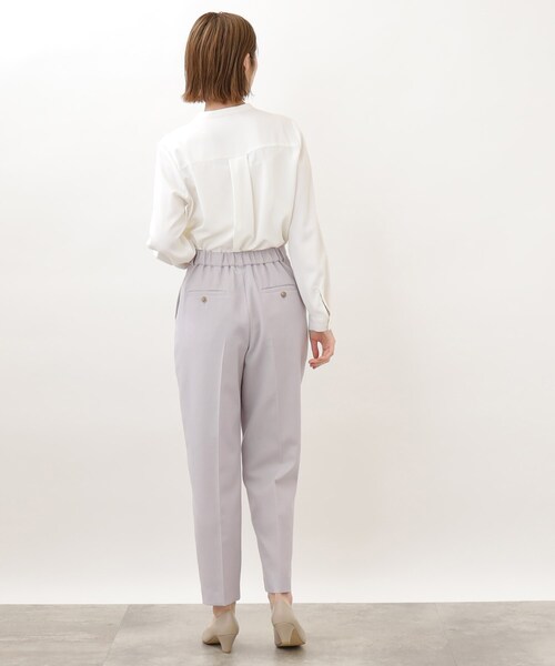 grove（グローブ）の「◆オフィススタイルにおすすめ！洗えてキレイ見えテーパードパンツ！（その他パンツ・レディース・ベージュ/パープル/ブルー・03/02/01/05/04）」の19枚目の写真