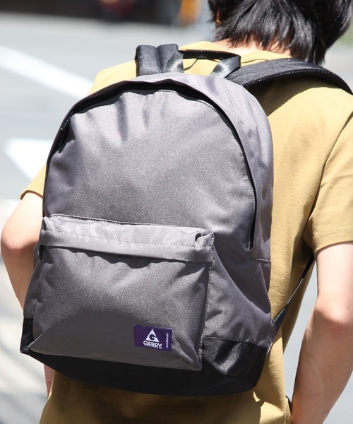 GERRY（ジェリー）の「【GERRY/ジェリー】ワンポイントロゴデイバック（バックパック/リュック・メンズ・ブラウン/チャコール/ブラック・FREE）」の9枚目の写真