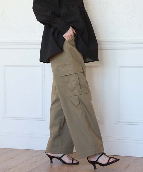 archives（アルシーヴ）の「タックカーゴパンツ（カーゴパンツ・レディース・ブラック/アイボリー/カーキ・MEDIUM）」の3枚目の写真