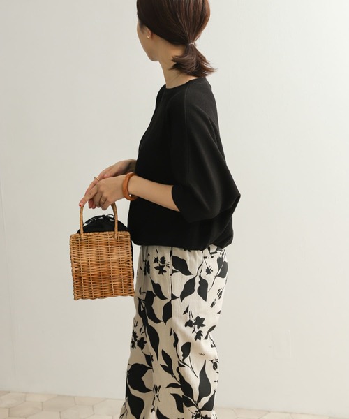 URBAN RESEARCH DOORS（アーバンリサーチドアーズ）の「『WEB/一部店舗限定カラー』タックフライスワイドTシャツ（Tシャツ/カットソー・レディース・ベージュ/オフホワイト/ホワイト系その他/ネイビー/ブラック/チャコールグレー・MEDIUM）」の18枚目の写真