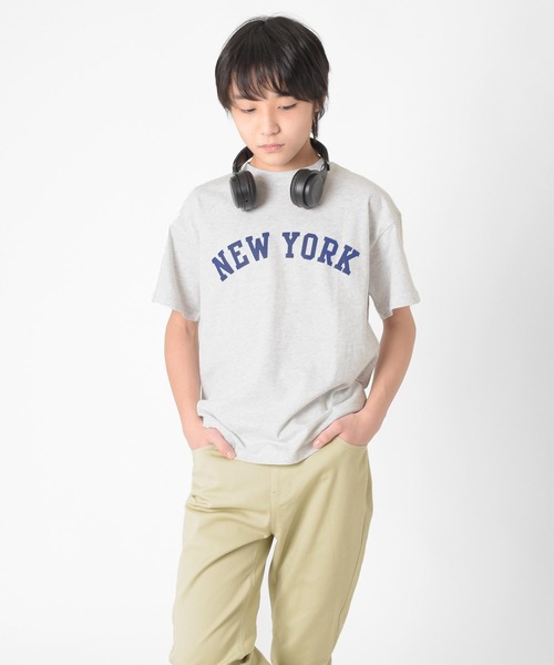 GLAZOS（グラソス）の「【接触冷感】アソートカレッジアーチロゴ半袖Tシャツ（Tシャツ/カットソー・キッズ・グレー/オートミール/チャコールグレー/カーキ/ベージュ/ブルー/ホワイト・140cm/160cm/130cm/170cm/150cm）」の5枚目の写真