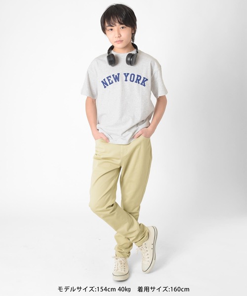 GLAZOS（グラソス）の「【接触冷感】アソートカレッジアーチロゴ半袖Tシャツ（Tシャツ/カットソー・キッズ・グレー/オートミール/チャコールグレー/カーキ/ベージュ/ブルー/ホワイト・140cm/160cm/130cm/170cm/150cm）」の18枚目の写真