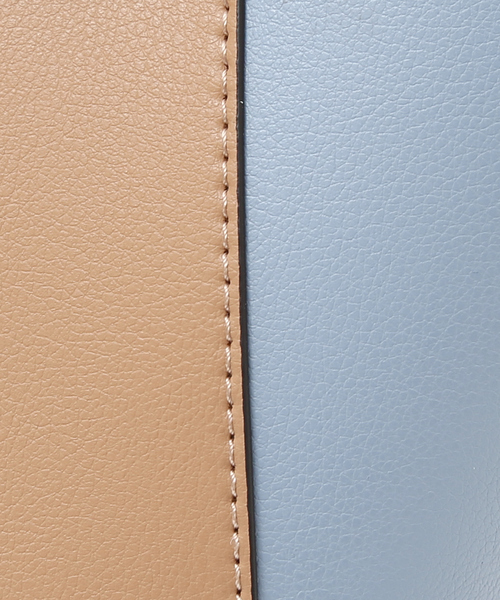 soeur（スール）の「●SOEUR/変形3WAYトートBAG/バケツバッグ（ハンドバッグ・レディース・ブラック/アイボリー/ライトブルー・フリー）」の11枚目の写真