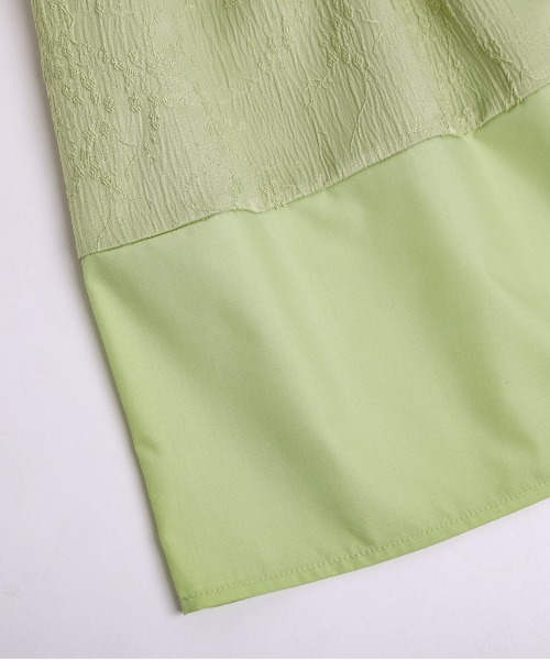 AMELY（エミリー）の「ジャガードフレアトップス（シャツ/ブラウス・レディース・ブラック/オフホワイト/グリーン・フリー）」の22枚目の写真