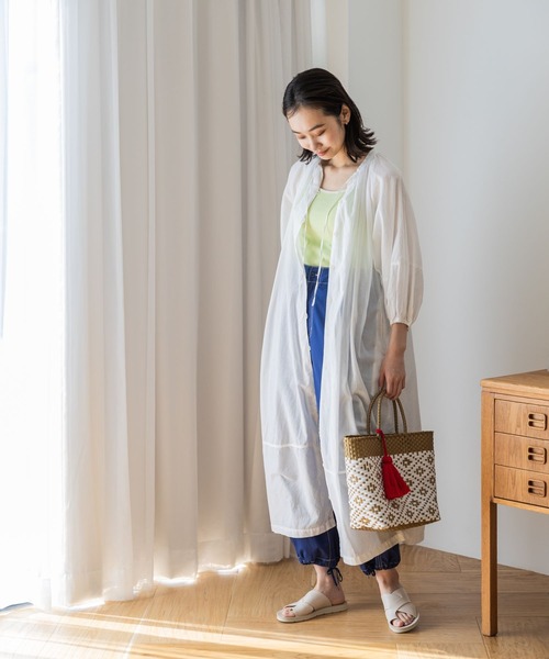 niko and...（ニコアンド）の「オリジナルメルカドトートバッグM（トートバッグ・レディース・ピンク/イエロー/ブラック/ブルー/キャメル/ホワイト・0）」の21枚目の写真