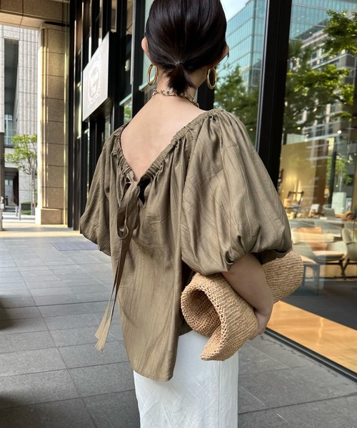 DouDou（ドゥドゥ）の「2WAYオフショルブラウス（シャツ/ブラウス・レディース・ブラック/オリーブ/オフホワイト・FREE）」の21枚目の写真