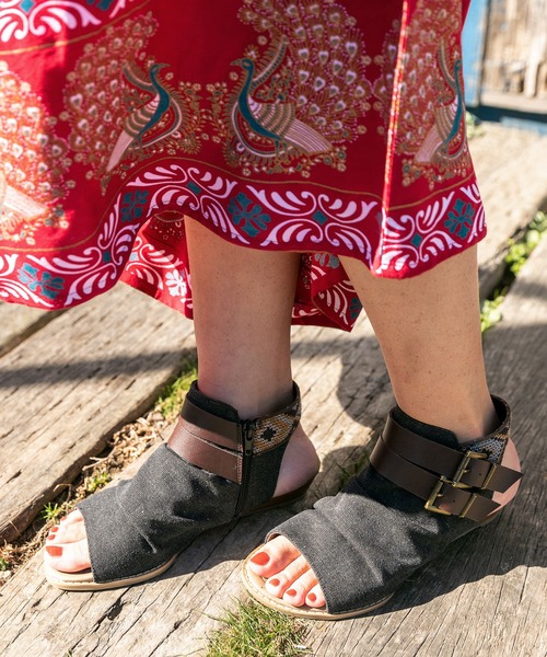 チャイハネ(チャイハネ)の「【チャイハネ】ディズウェッジブーツサンダル(サンダル・レディース・ホワイト/ブラック/ブルー/ブラウン・L/M)」の3枚目の写真