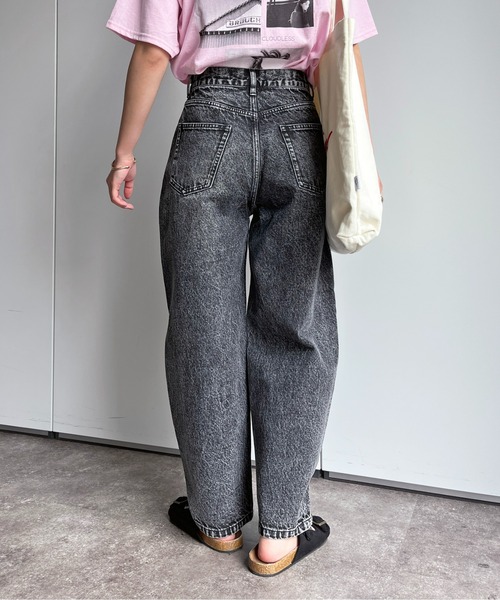 CPCM（シーピーシーエム）の「コクーンデニムパンツ（デニムパンツ・レディース・サックスブルー/ブラック・SMALL/MEDIUM）」の17枚目の写真