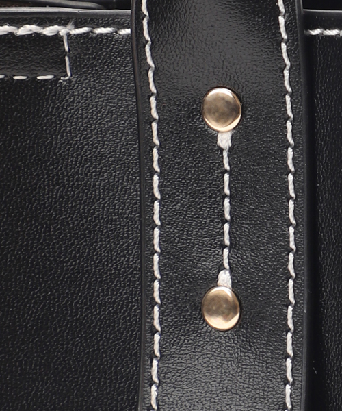 MIAN （ミアン）の「《追加》【MIAN/ミアン】2WAYミニポシェット（ショルダーバッグ・レディース・ホワイト/ブラック/ブラウン/ピンク/グリーン・FREE）」の13枚目の写真