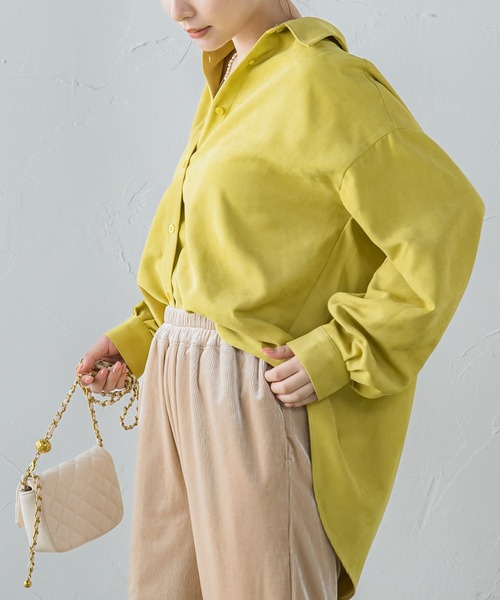 VICKY（ビッキー）の「【秋冬に取り入れたい】細ピッチコーデュロイオーバーシャツ《洗濯機で洗える》（シャツ/ブラウス・レディース・イエロー/ブラウン/オフホワイト/ブラック・M）」の4枚目の写真