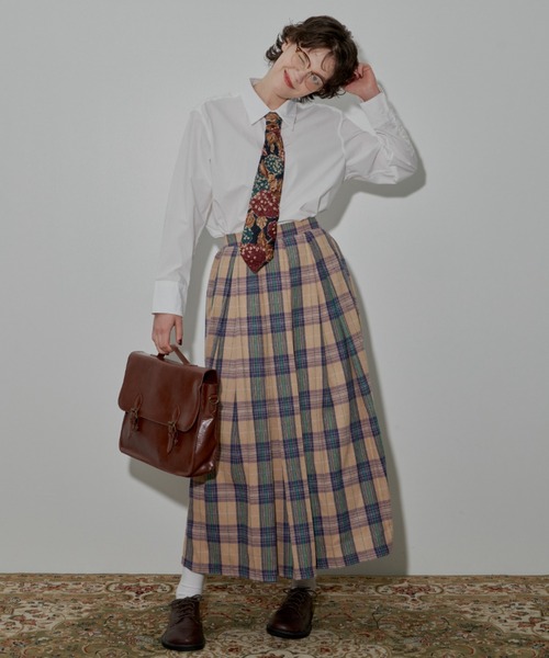 MERLOT(メルロー)の「タータンチェックタックスカート(スカート・レディース・イエロー/ベージュ・S/FREE)」の22枚目の写真