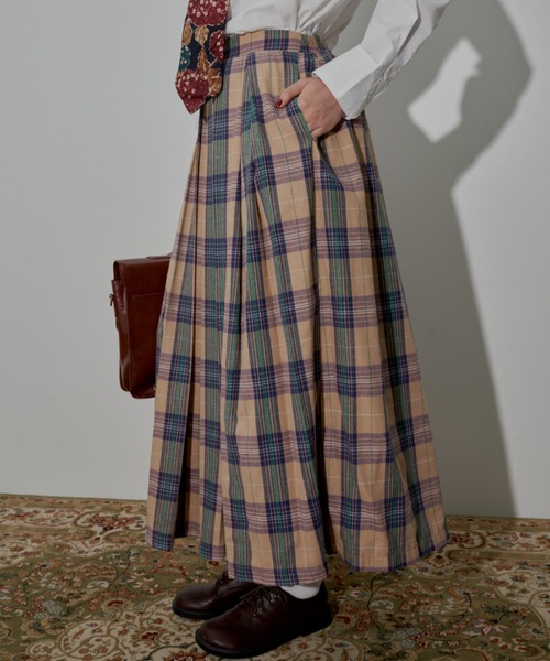 MERLOT(メルロー)の「タータンチェックタックスカート(スカート・レディース・イエロー/ベージュ・S/FREE)」の19枚目の写真