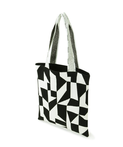 Tricote（トリコテ）の「ニットトートバッグ（トートバッグ・レディース・ブラック系その他3・ﾌﾘ-）」の3枚目の写真