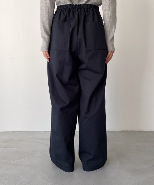 CANAL JEAN(キャナルジーン)の「El mar NEWコットンダブルタックパンツ(その他パンツ・レディース・ライトグレー/ネイビー・ONE SIZE)」の11枚目の写真
