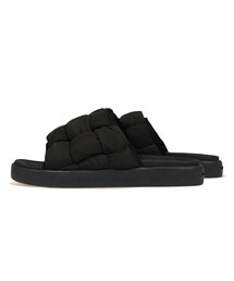 FOOT INDUSTRY（フットインダストリー）｜サンダル一覧 - WEAR