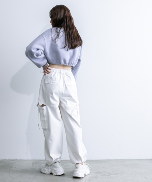 OLIVE des OLIVE（オリーブデオリーブ）の「【一部WEB店舗限定カラー有】きらきらクロップドトップス　1032060190（スウェット・レディース・ピンク/オフホワイト/ブラック/サックスブルー・FREE）」の19枚目の写真