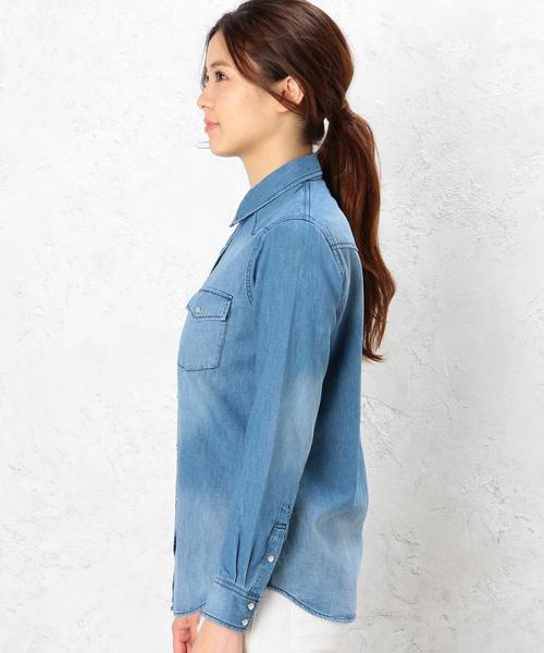 green label relaxing(グリーンレーベルリラクシング)の「GC INDIGO DNM ウエスタン シャツ◆(シャツ/ブラウス・レディース・ライトブルー/コバルトブルー・40/38)」の5枚目の写真