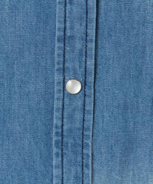 green label relaxing(グリーンレーベルリラクシング)の「GC INDIGO DNM ウエスタン シャツ◆(シャツ/ブラウス・レディース・ライトブルー/コバルトブルー・40/38)」の10枚目の写真