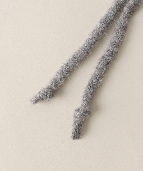 AP STUDIO（エーピーストゥディオ）の「ニットフーディ―（ネックウォーマー/スヌード・レディース・ライトグレー・FREE）」の10枚目の写真