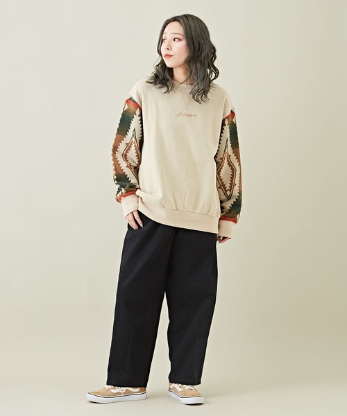 CUBE SUGAR（キューブシュガー）の「無地ピーチツイルイージーコクーンパンツ（その他パンツ・レディース・ベージュ/ブラウン/ブラック/スモークピンク・M）」の17枚目の写真